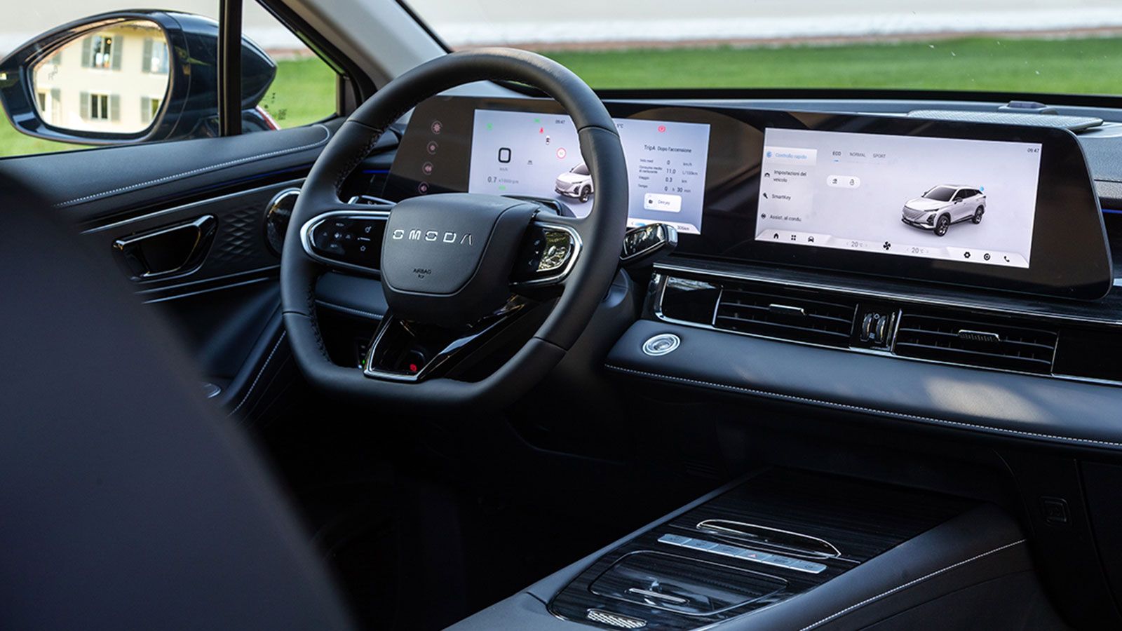 Πρώτη επαφή με τα Omoda 5 SHS-H και Omoda 9 SHS-P στην Ελλάδα